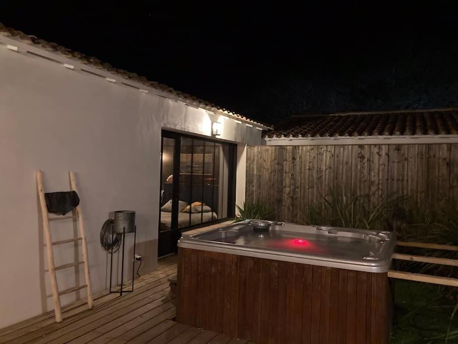 Les Cabines Sainte-Marie-de-Ré Buitenkant foto